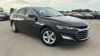 Used 2023 Chevrolet Malibu LT w/ Driver Confidence Package image 1