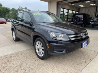 Used 2018 Volkswagen Tiguan Limited w/ Premium Package image 1