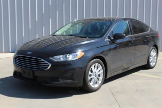 Used 2020 Ford Fusion SE image 1
