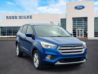 Used 2019 Ford Escape SE image 1