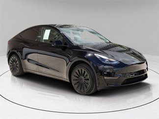 Used 2023 Tesla Model Y Long Range image 1
