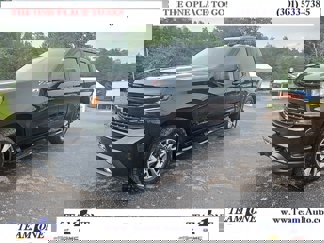 Used 2021 Chevrolet Silverado 1500 RST image 1