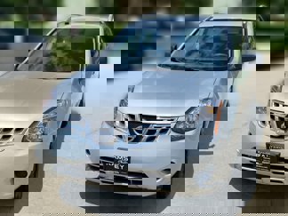 Used 2015 Nissan Rogue S w/ Convenience Package image 1