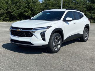 New 2025 Chevrolet Trax LT w/ Driver Confidence Package image 1