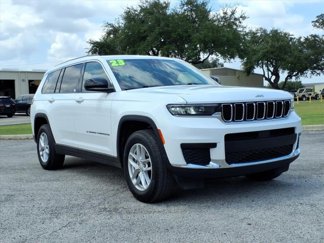 Used 2023 Jeep Grand Cherokee L Laredo image 1