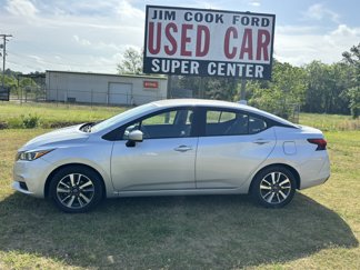 Used 2022 Nissan Versa SV image 1