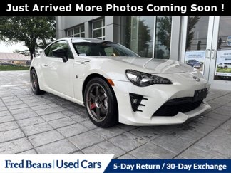 Used 2018 Toyota 86 image 1