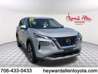 Used 2021 Nissan Rogue SV image 1