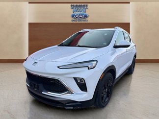 Used 2024 Buick Encore GX Sport Touring image 1