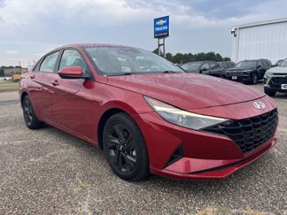 Used 2021 Hyundai Elantra SEL image 1