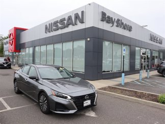 Certified 2024 Nissan Altima 2.5 SV image 1