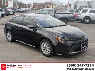 Certified 2022 Toyota Corolla XLE image 1