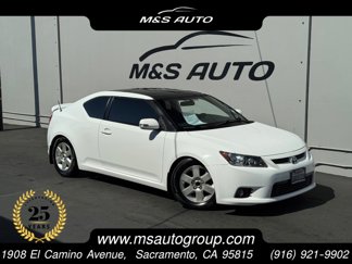 Used 2013 Scion tC image 1