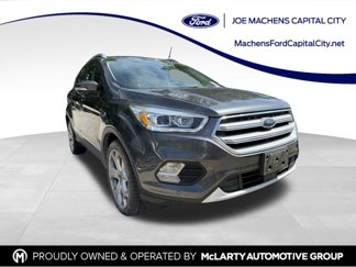 Used 2019 Ford Escape Titanium image 1