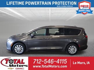 Used 2019 Chrysler Pacifica Touring-L image 1