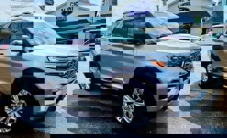 Used 2021 Ford Explorer Limited w/ Equipment Group 301A image 1