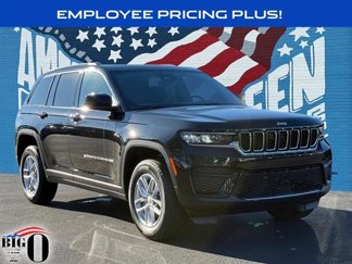 New 2025 Jeep Grand Cherokee Laredo X image 1