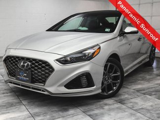Used 2019 Hyundai Sonata Limited image 1