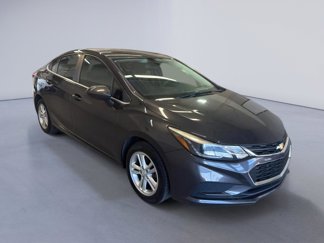 Used 2017 Chevrolet Cruze LT w/ Convenience Package image 1