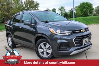 Used 2017 Chevrolet Trax LT w/ Sun & Sound Package image 1