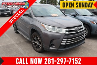 Used 2019 Toyota Highlander LE image 1