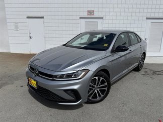 New 2025 Volkswagen Jetta Sport image 1