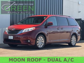Used 2015 Toyota Sienna XLE image 1