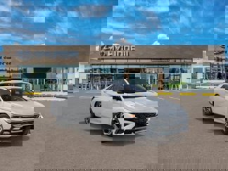 New 2025 Hyundai Elantra Sport image 1