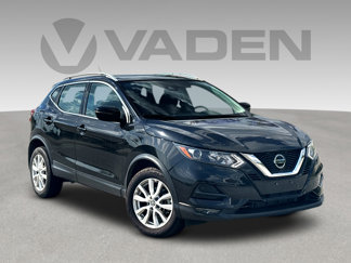 Used 2022 Nissan Rogue Sport SV image 1