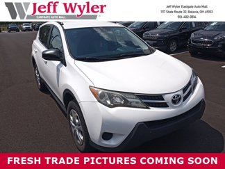 Used 2013 Toyota RAV4 LE image 1
