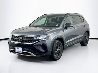 Used 2022 Volkswagen Taos S image 1
