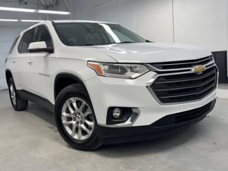 Used 2021 Chevrolet Traverse LT w/ LPO, Cargo Package image 1