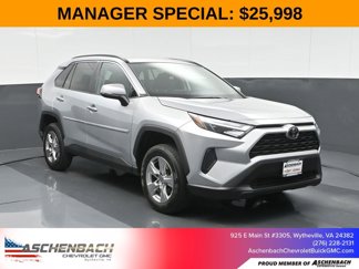 Used 2023 Toyota RAV4 XLE image 1