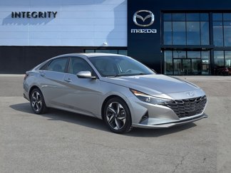 Used 2022 Hyundai Elantra SEL w/ Convenience + Premium Package image 1