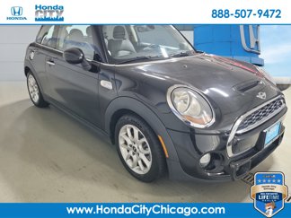 Used 2015 MINI Cooper S image 1