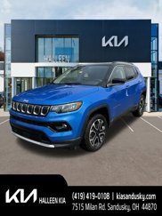 Used 2022 Jeep Compass Limited image 1