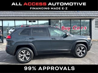 Used 2016 Jeep Cherokee Trailhawk w/ Comfort/Convenience Group image 1