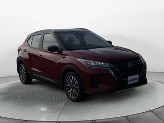 Used 2023 Nissan Kicks SR image 1
