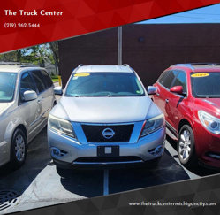 Used 2013 Nissan Pathfinder Platinum image 1