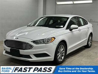 Used 2017 Ford Fusion SE image 1