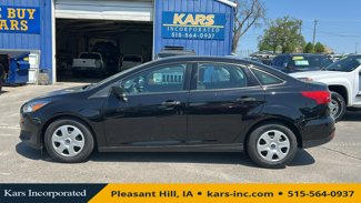 Used 2018 Ford Focus S image 1
