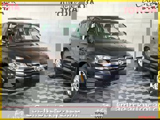 Used 2013 Volkswagen Tiguan S image 1