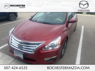 Used 2014 Nissan Altima 2.5 S image 1