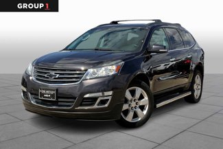 Used 2017 Chevrolet Traverse LT w/ Style and Technology Package image 1