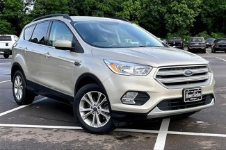 Used 2018 Ford Escape SE image 1