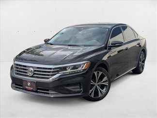 Used 2022 Volkswagen Passat 2.0T SE image 1