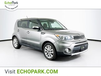 Used 2017 Kia Soul + image 1