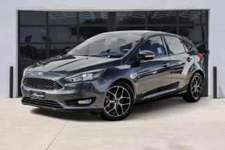 Used 2017 Ford Focus SEL video 1