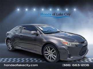 Used 2015 Scion tC image 1