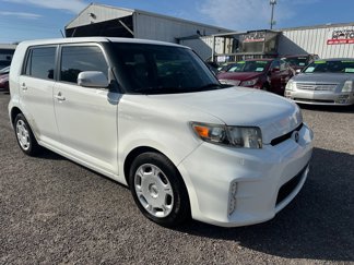 Used 2013 Scion xB image 1